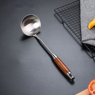 304 Stainless Steel and Huali Wooden Kitchen Spoon